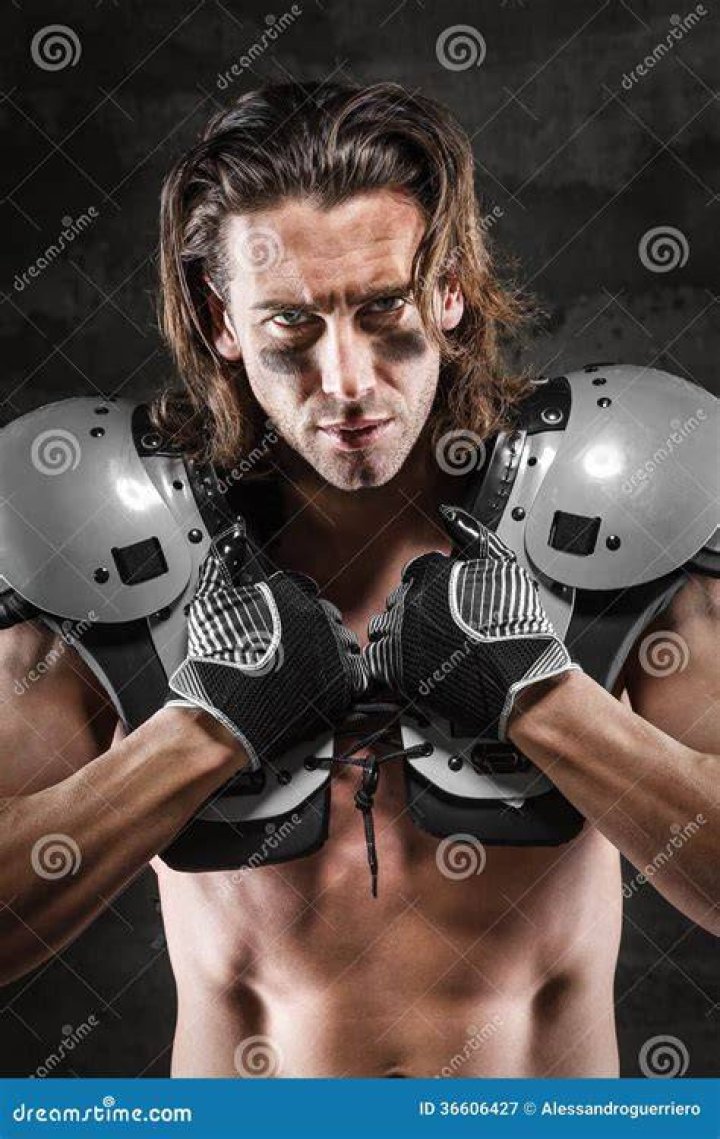 American footballer, 14, boasts jawdropping physique unlike any other
