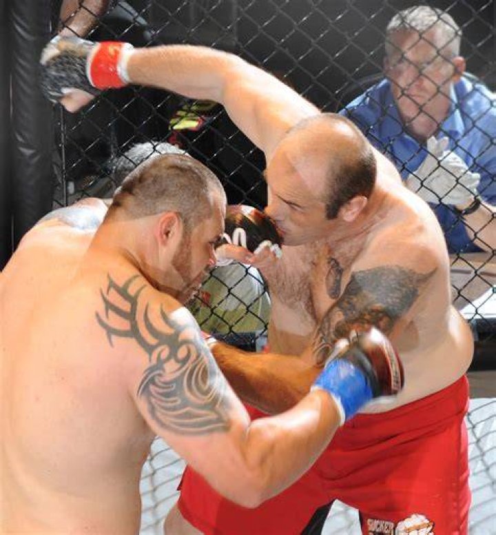 American Mixed Martial Artist Tim Kennedy Married Life With Wife Ginger