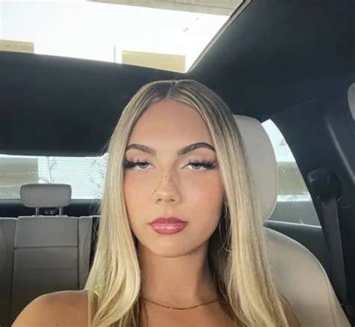 Arianna Flowers (ariannaflowers__) — Likes ASKfm