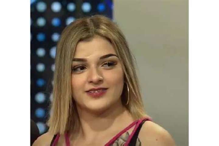 Así lucía Karely Ruiz antes de sus cirugías estéticas Barrio