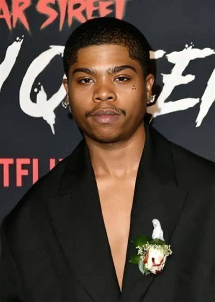 Benjamin Flores Jr. Net Worth, Bio, Height, Family, Age, Weight, Wiki