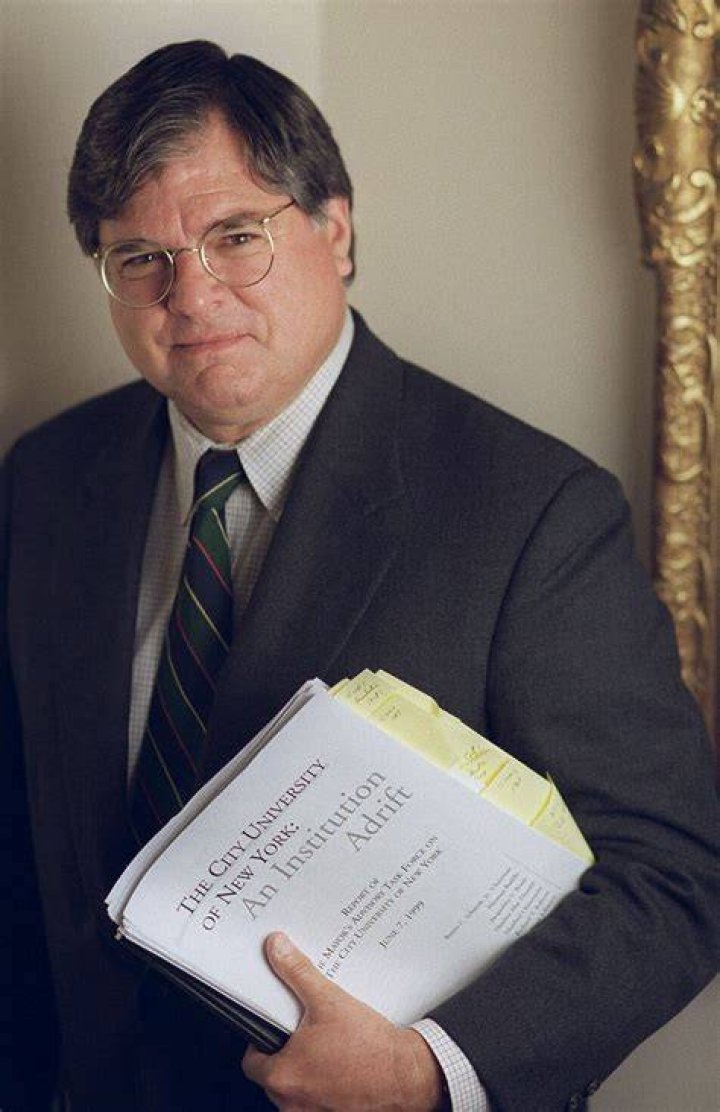 Benno Schmidt Jr., a Reforming Leader at Yale and CUNY, Dies at 81