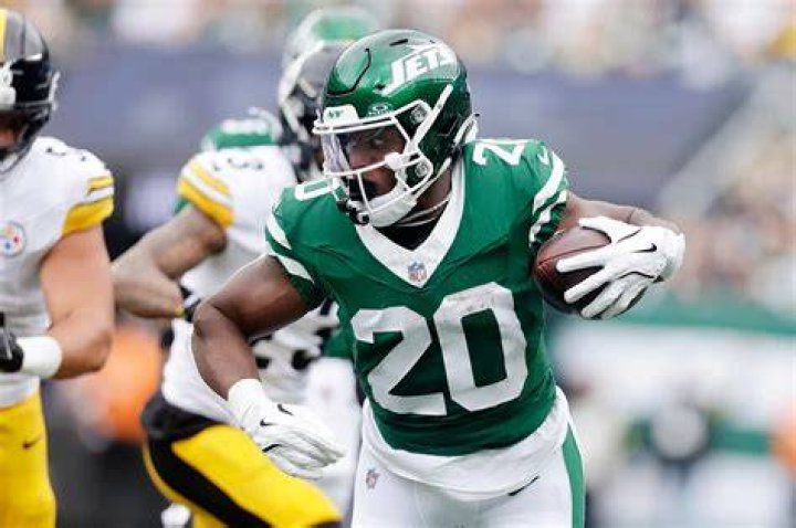 Breece Hall Makes Bold Guarantee To Jets Doubters The Spun What's