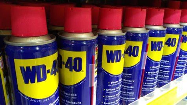 Can You Use WD40 on Guitar Strings? Everyday Performers