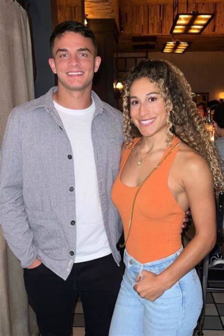 Devon Allen Wife, Girlfriend, Height, Contract, Net Worth, Instagram