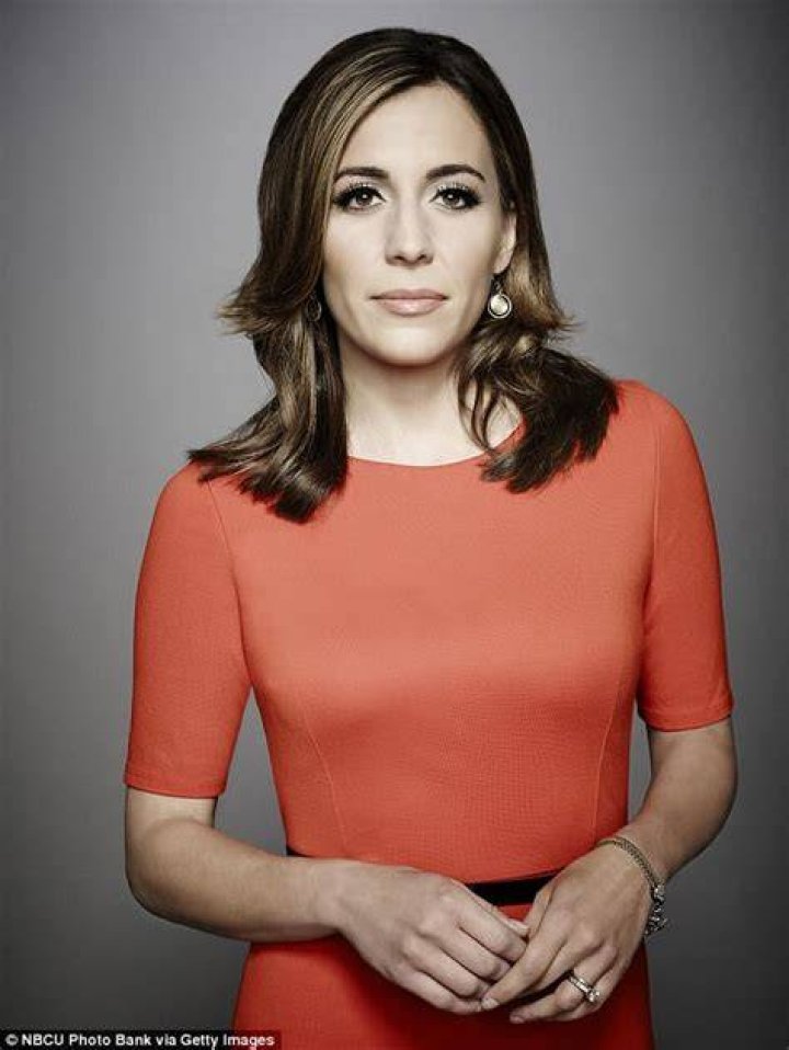Did Hallie Jackson Go Under the Knife? Body Measurements and More