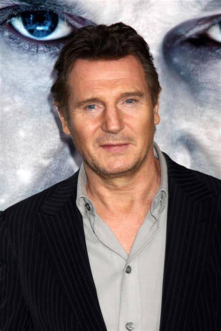 Distinción secretamente Antología liam neeson hija facultativo Gaviota