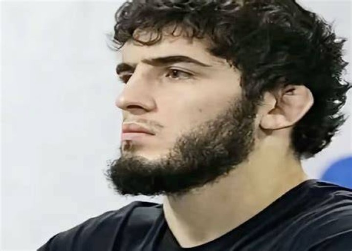 Islam Makhachev Beard