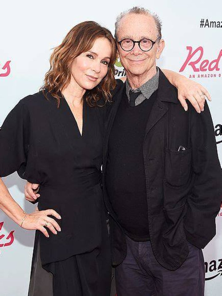 Jennifer Grey Recalls Moment Father Joel Grey Was Outed as Gay to Her