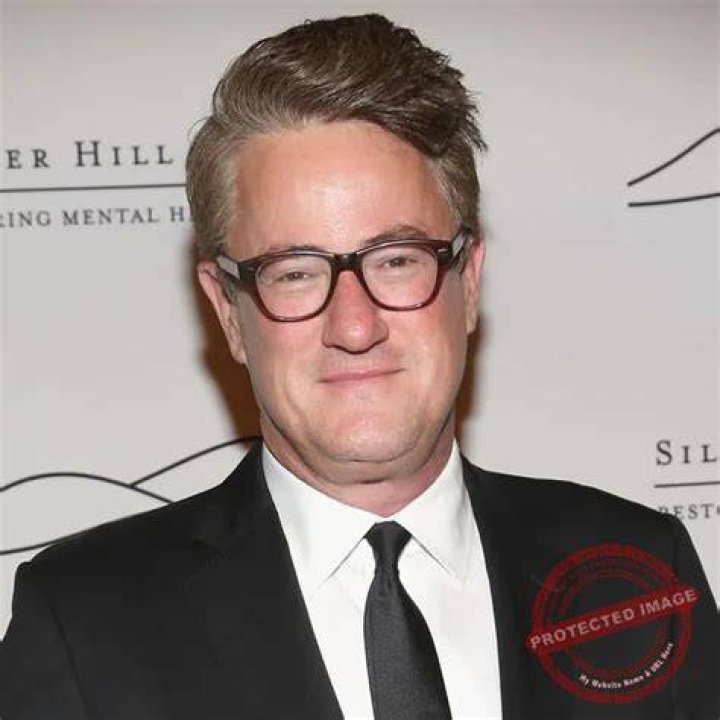 Joe Scarborough Wiki, Age, MSNBC, Children, Married, Salary, Net Worth