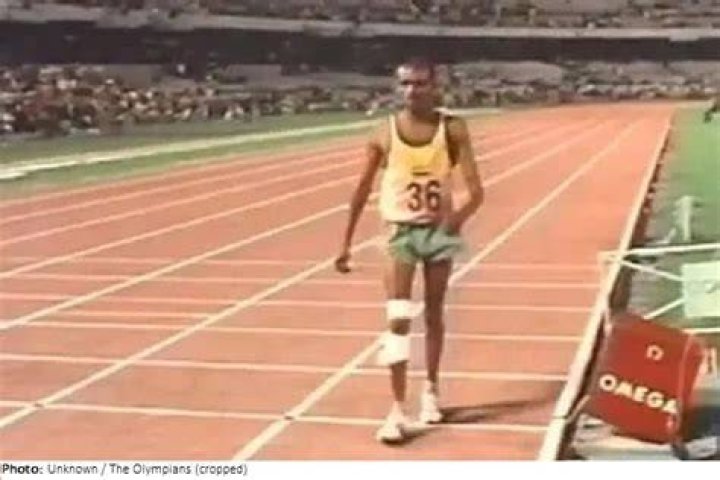 John Stephen Akhwari finishes Olympic marathon at Mexico 1968 Games
