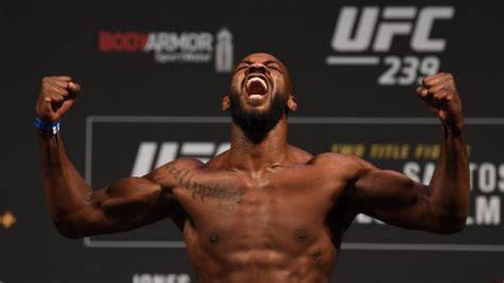 Jon Jones Next Fight Odds Heavily Favor Jones in Likely Match With