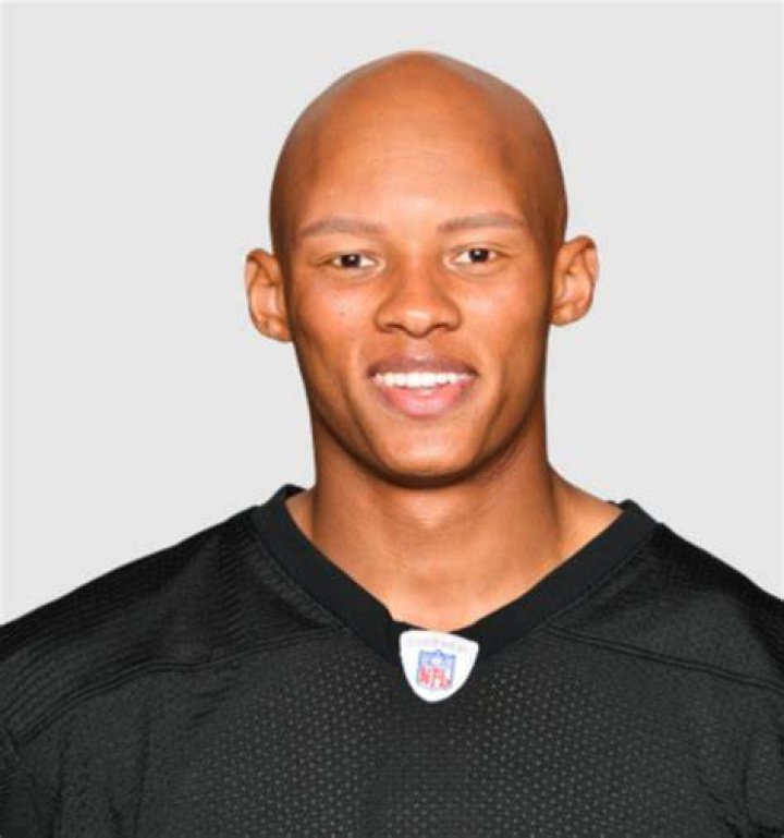 Joshua Dobbs Bio, Net Worth, Career, Wife, Age & Parents