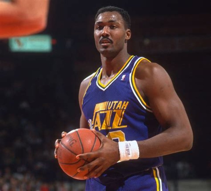 Karl Malone's Son Demetress Bell's Net Worth How Much Has the Former