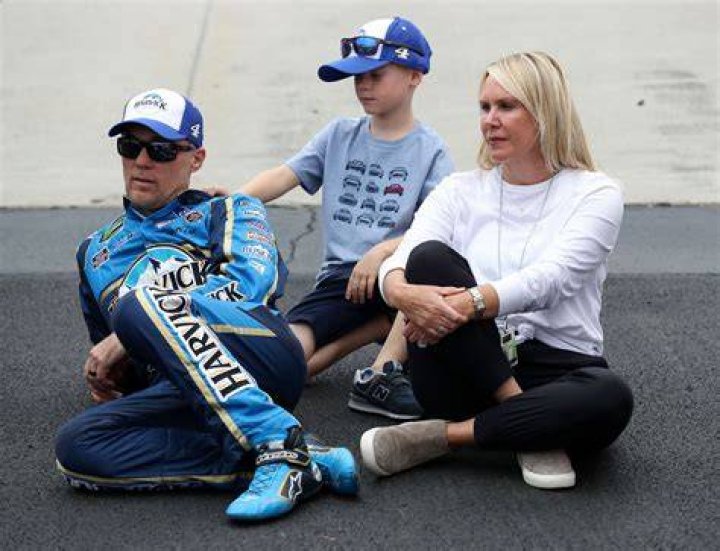 Kevin and Keelan Harvick with F1 Champion Mika Hakkinen and his kids