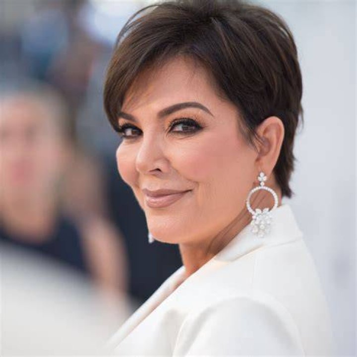 Kris Jenner Debuts Sleek Bob Haircut