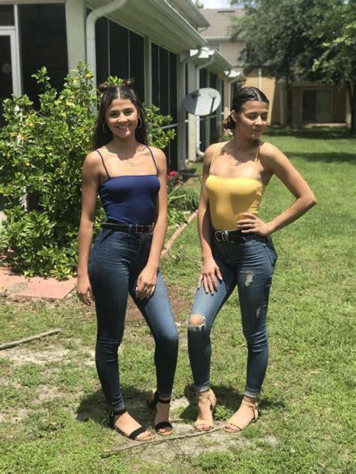 Kylie Rocket w/ Twin Sister [irtr] BeautifulFemales