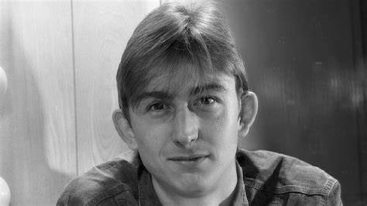 Mark Hollis, Talk Talk star, dies at 64 BBC News