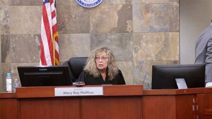 Mary Kay Holthus
