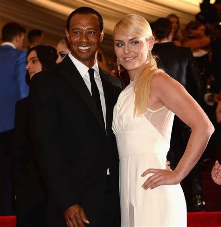 PHOTO Lindsey Vonn with Tiger Woods' son on her shoulders