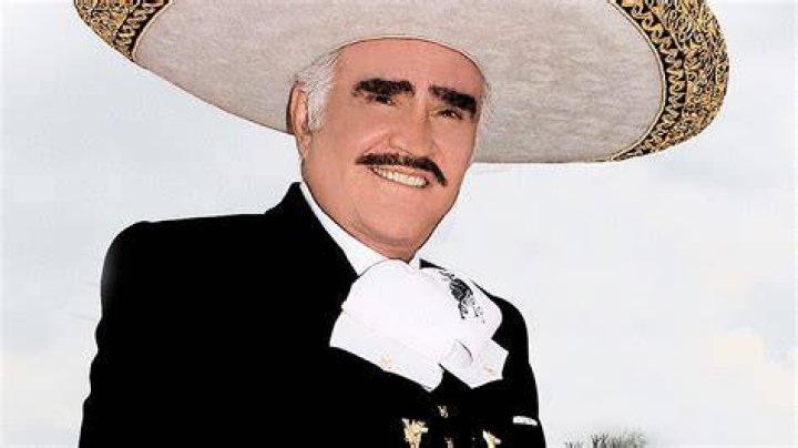 Vicente Fernandez as a child...wow! Mexicano