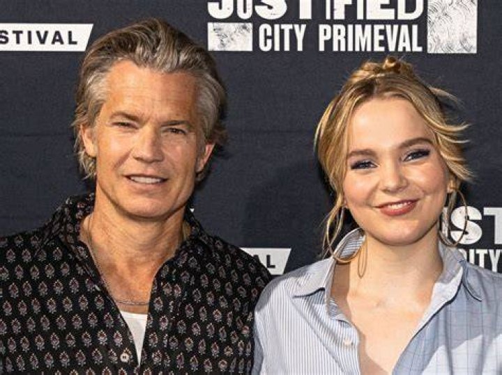 Vivian Olyphant Parents Timothy Olyphant And Alexis Knief