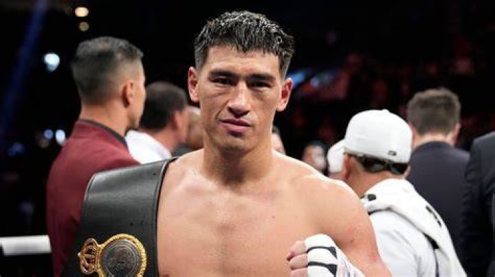 What is the boxing record of Anthony Taylor The MMA fighter who